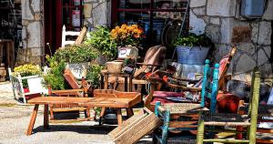 Image illustrating QR Codes For Vintage Store Business